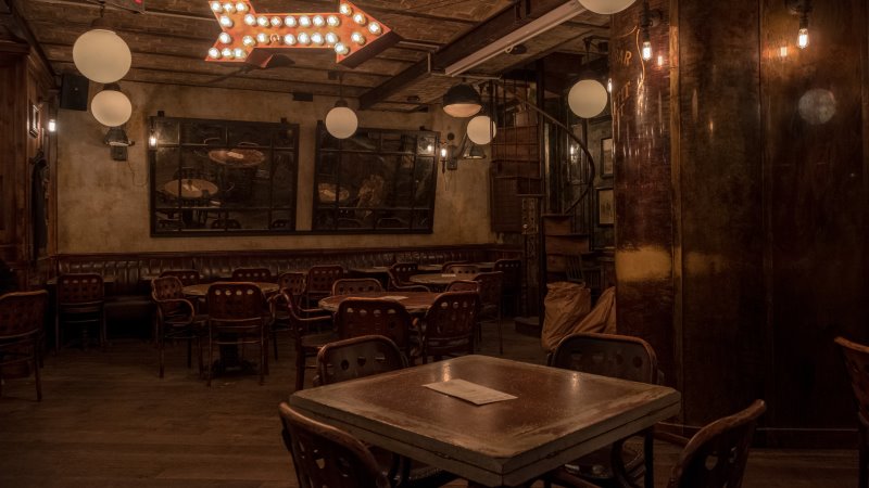 Top 3 Romantic Restaurants in Paris