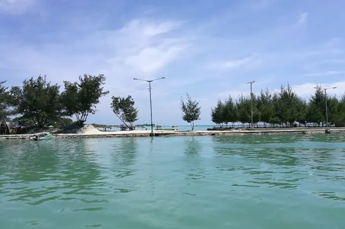 Pari Island